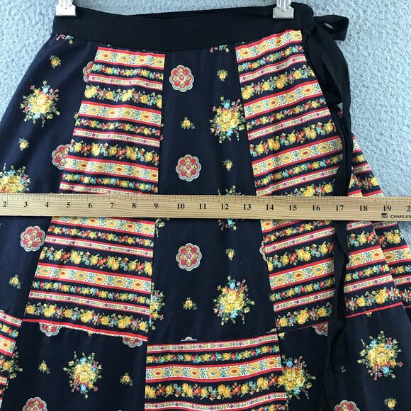 Vintage 70s Mr. Hank Patchwork Mixed Fabric Long Skirt wrap - Picture 6 of 10